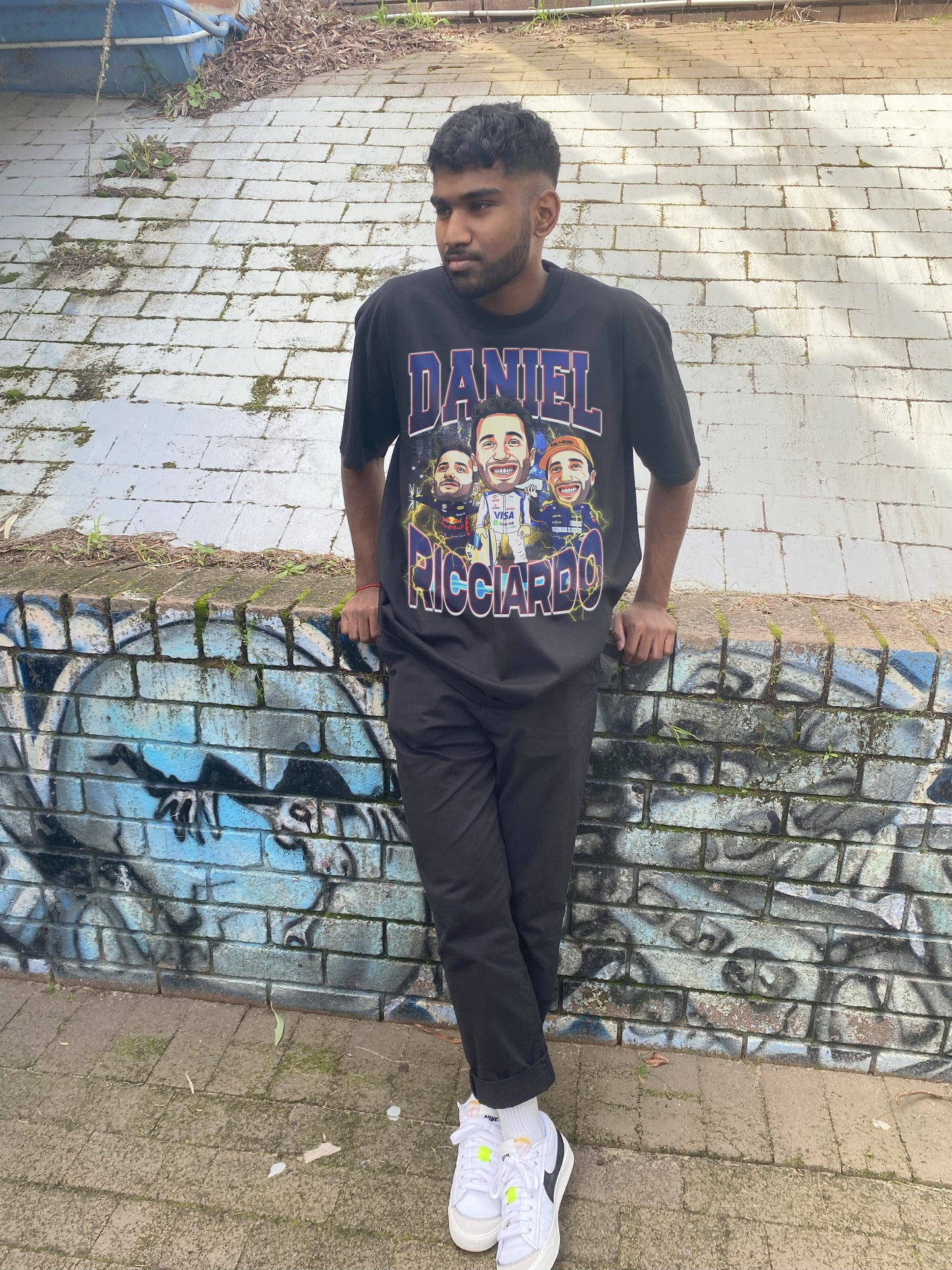 Daniel Ricciardo Henrik Tee
